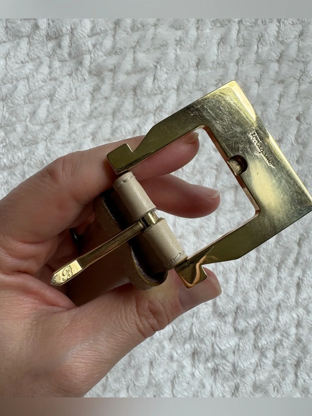 VTG 90s Salvatore Ferragamo Leather Belt S 30” Beige Gold Tone Buckle Italy